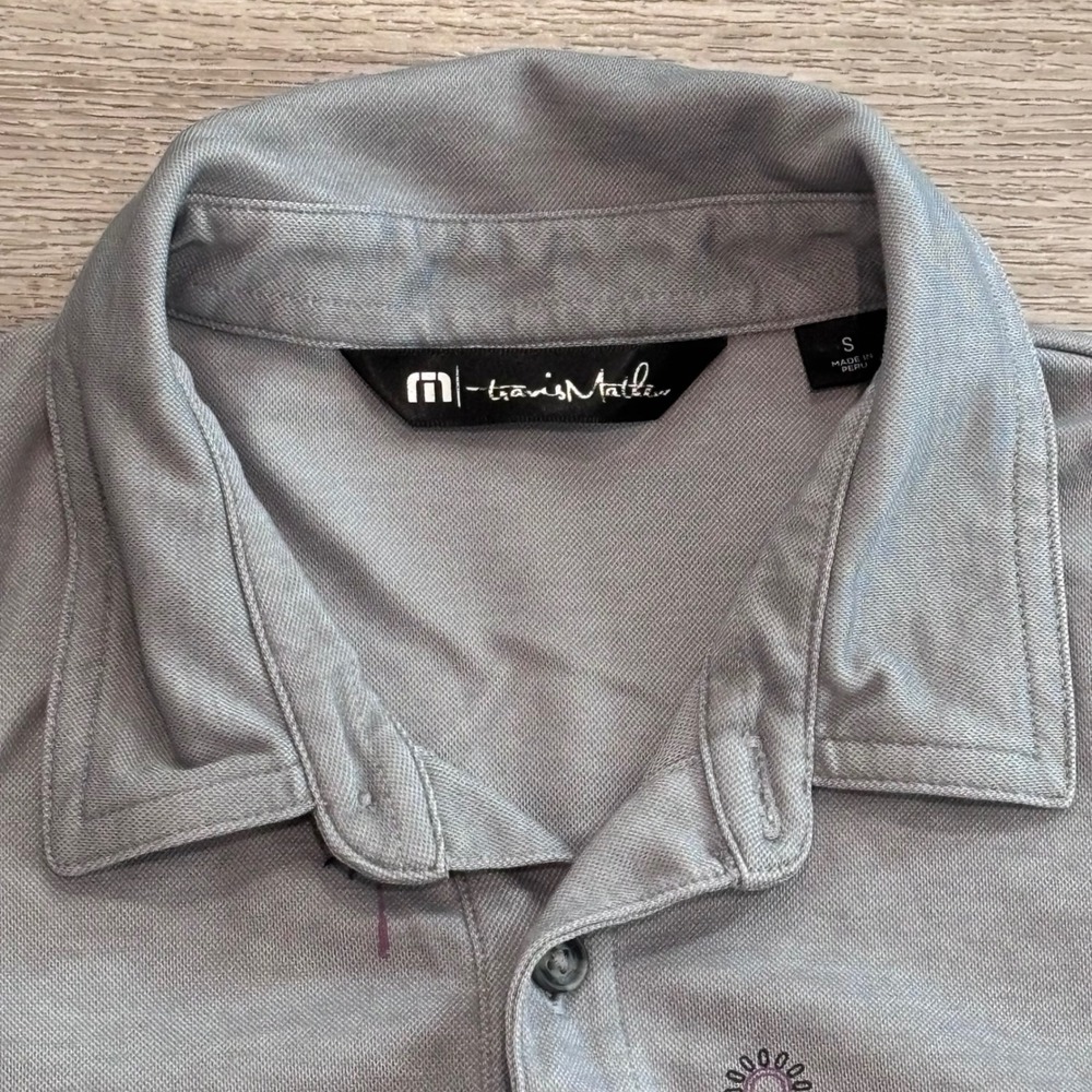 Travis Mathew Polo Shirt Mens Small Gray Beach Print AOP‎ Golf Casual Preppy - Picture 4 of 8